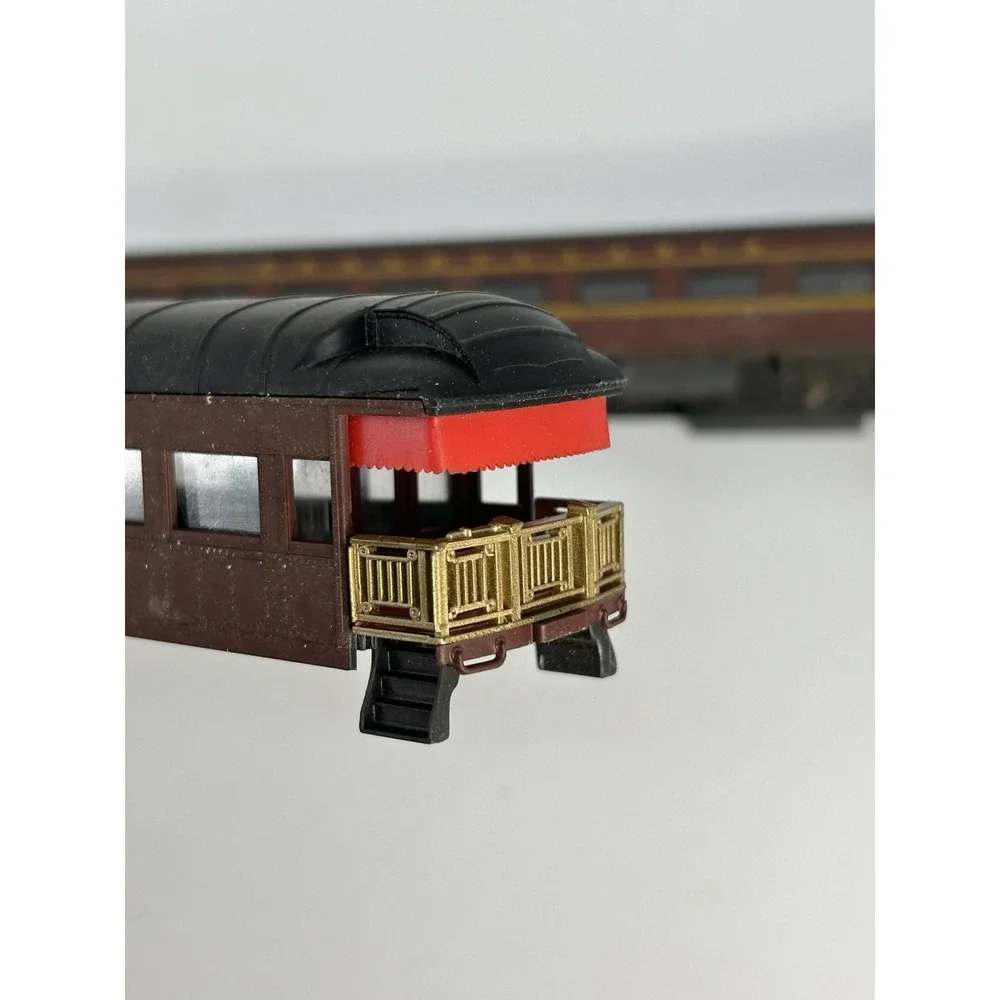 Rivarossi lot cars